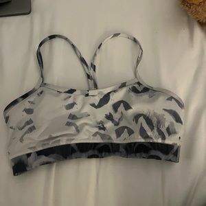 lululemon sports bra
